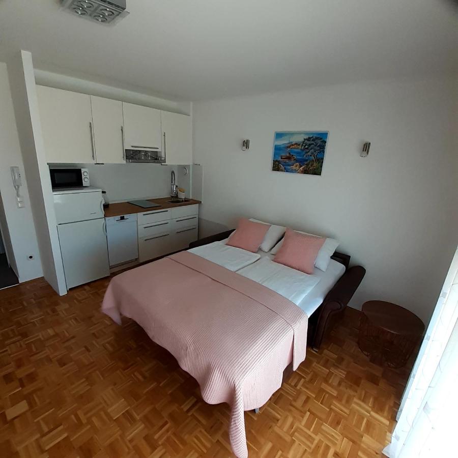 Apartmani Kramar 塞尔瑟 外观 照片